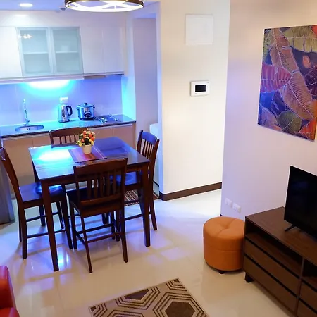 Travellers 101 Condo Near Manila Airport Exterior photo